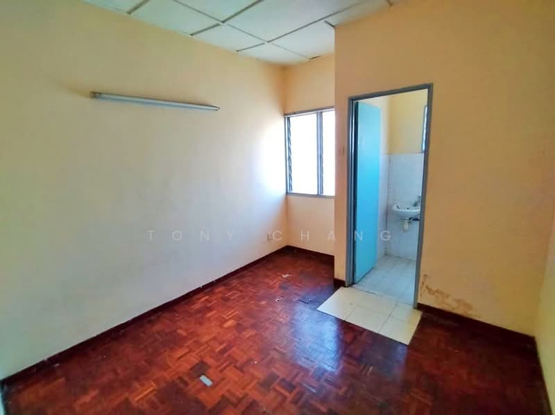 Rumah Teres 2 Tingkat untuk Dijual di Taman Mastiara (Jalan Ipoh) - Tony Chang - Interior - PropertyGuru.com.my