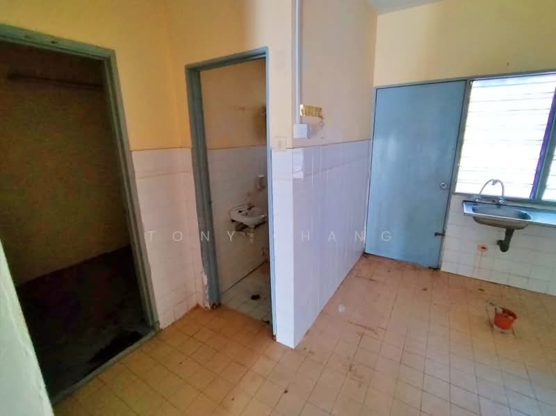 Rumah Teres 2 Tingkat untuk Dijual di Taman Mastiara (Jalan Ipoh) - Tony Chang - Interior - PropertyGuru.com.my
