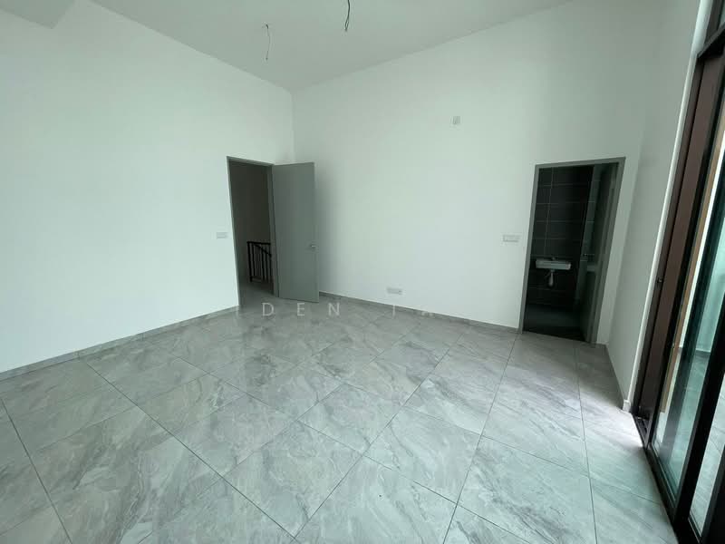 2-storey Terraced House for Sale in Bandar Putra (Kulai) - Iden Tan - Interior - PropertyGuru.com.my