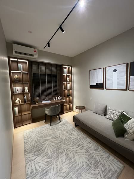 3.5-storey Terraced House for Sale in Cyberjaya (Selangor) - Kazen Liew - Study - PropertyGuru.com.my