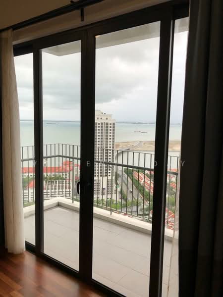 Servis Apartment untuk Dijual di The Tamarind - Vincent Koay - Balcony - PropertyGuru.com.my