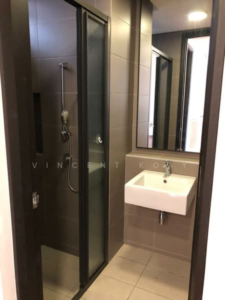 Servis Apartment untuk Dijual di The Tamarind - Vincent Koay - Bathroom - PropertyGuru.com.my