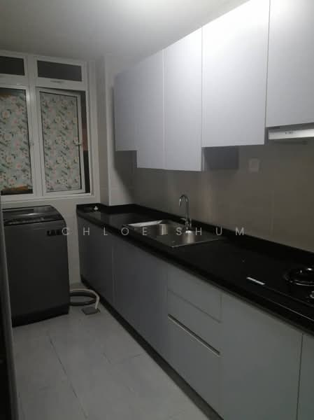 Servis Apartment untuk Disewa di KSL Residence @ Daya - Chloe Shum - Kitchen - PropertyGuru.com.my