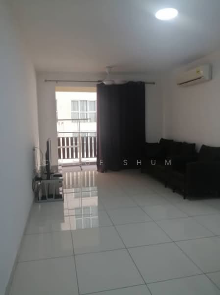Servis Apartment untuk Disewa di KSL Residence @ Daya - Chloe Shum - Living Room - PropertyGuru.com.my