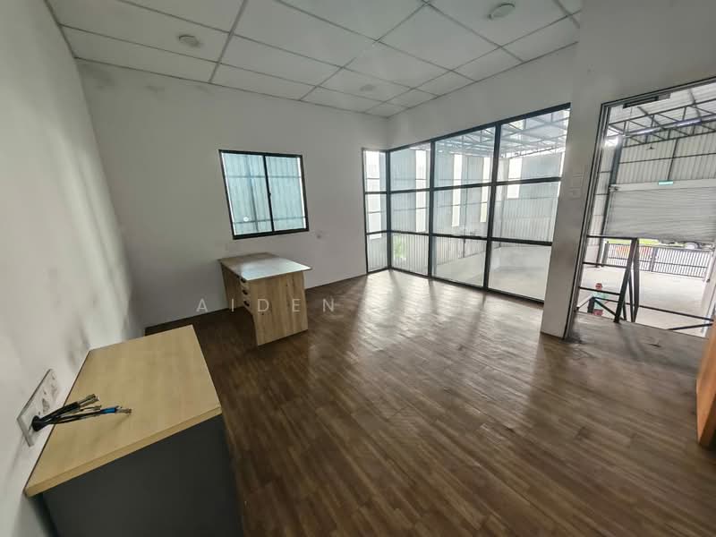 Factory for Rent in Taman Daya (Johor Bahru) - Aiden Tang - Interior - PropertyGuru.com.my