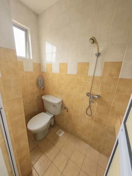 Kondominium untuk Disewa di Villa Flora - Lisa Low - Bathroom - PropertyGuru.com.my
