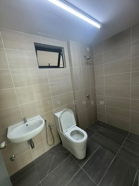 Kediaman Servis untuk Disewa di Parkland Residence @ Kajang 2 - Eson Chew - Bathroom - PropertyGuru.com.my