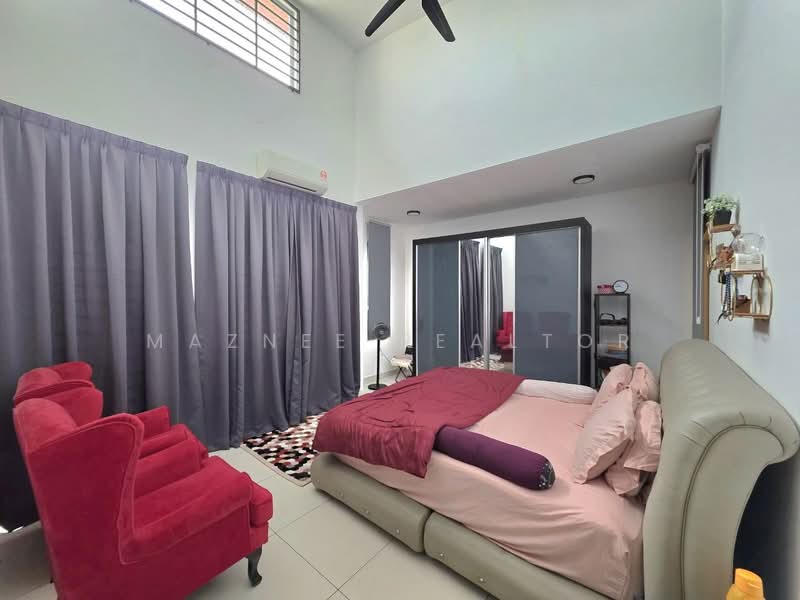 Terraced House for Sale in Semenyih (Selangor) - Maznee Realtor - Bedroom - PropertyGuru.com.my