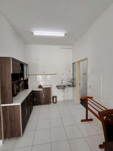 Pangsapuri untuk Disewa di Seri Pinang - Terence Lee - Kitchen - PropertyGuru.com.my