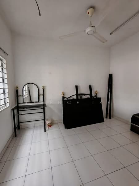 Pangsapuri untuk Disewa di Seri Pinang - Terence Lee - Bedroom - PropertyGuru.com.my