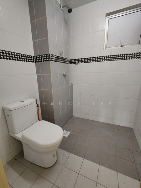 Pangsapuri untuk Disewa di Seri Pinang - Terence Lee - Bathroom - PropertyGuru.com.my