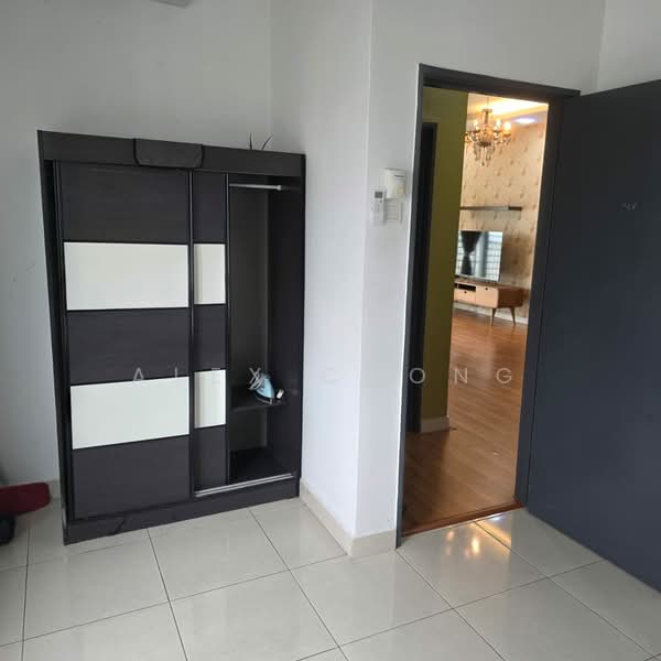 Servis Apartment untuk Disewa di Saville @ Kajang - Alex Chong - Living Room - PropertyGuru.com.my