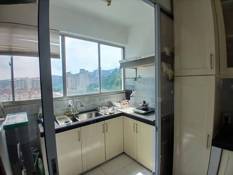 Condominium for Rent at Perdana Emerald - Ruby Leong - Kitchen - PropertyGuru.com.my