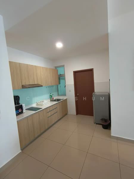 Servis Apartment untuk Disewa di Meridin Bayvue Serviced Apartment - Chloe Shum - Kitchen - PropertyGuru.com.my