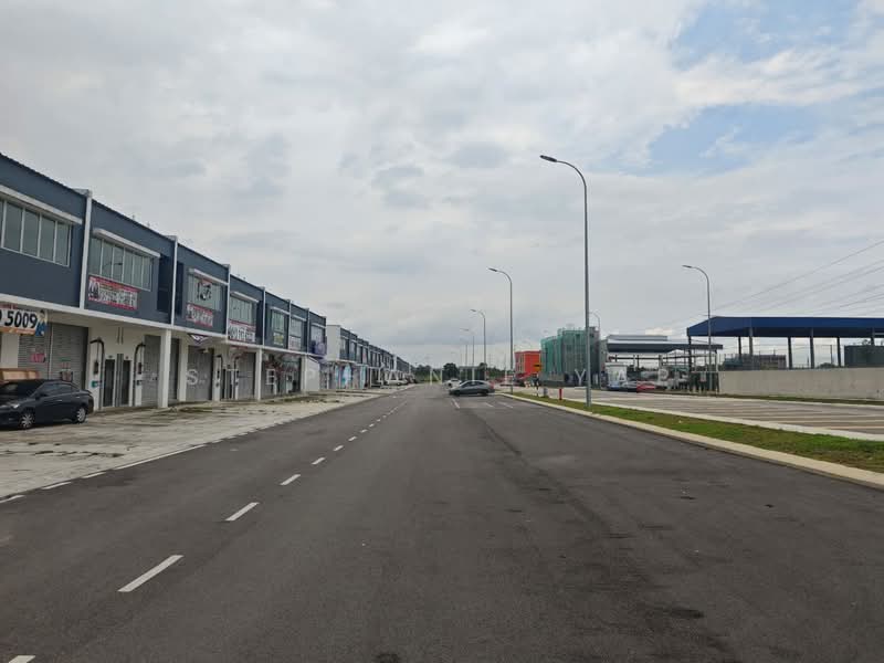 Factory for Rent in Bandar Indahpura (Kulai) - Stephanie Yap - Exterior - PropertyGuru.com.my