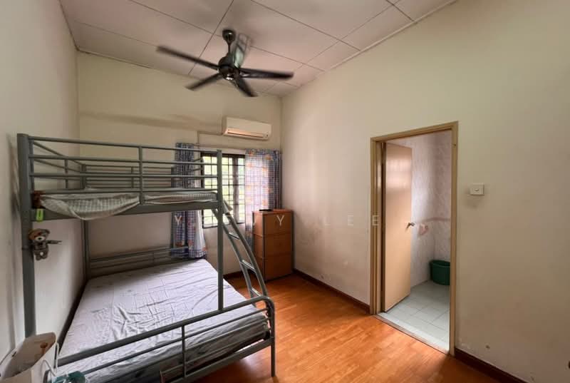 Rumah Teres 1 Tingkat untuk Dijual di SS5 (Petaling Jaya) - Yeevy Lee - Bedroom - PropertyGuru.com.my