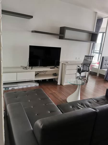 Servis Apartment untuk Disewa di Silk Sky - Henry Lee - Living Room - PropertyGuru.com.my
