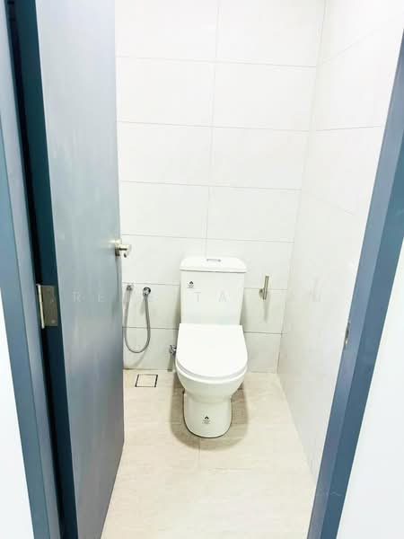 Service Residence for Rent at Altris Residences @ The Quartz WM - Renetta Jau - Bathroom - PropertyGuru.com.my