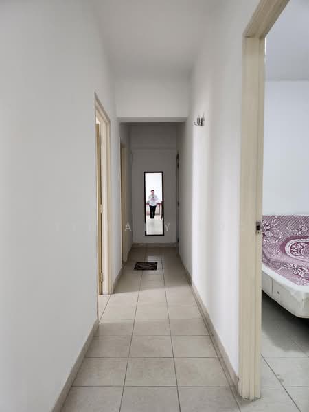 Kondominium untuk Dijual di Ken Damansara - Tiffany Soo - Corridor - PropertyGuru.com.my