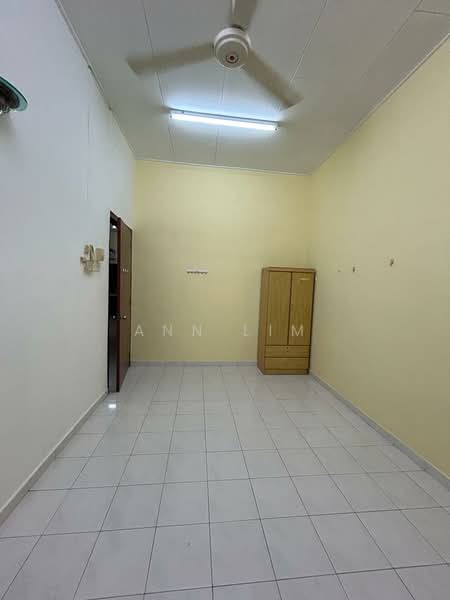 Rumah Teres 1 Tingkat untuk Dijual di Bukit Beruang (Bukit Baru) - Ann Lim - PropertyGuru.com.my
