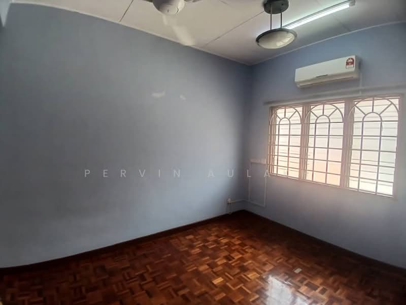 Rumah Teres 2 Tingkat untuk Disewa di Usj 11 (Subang Jaya) - Pervin Aulakh - PropertyGuru.com.my
