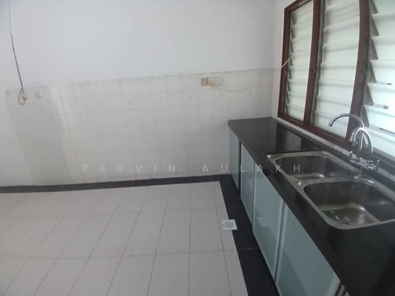 Rumah Teres 2 Tingkat untuk Disewa di Usj 11 (Subang Jaya) - Pervin Aulakh - PropertyGuru.com.my