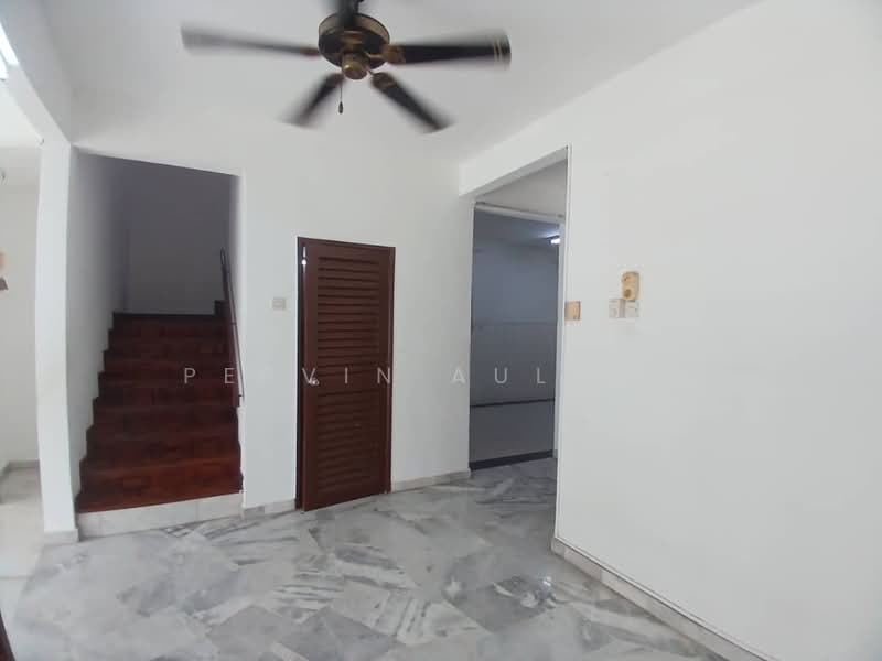Rumah Teres 2 Tingkat untuk Disewa di Usj 11 (Subang Jaya) - Pervin Aulakh - PropertyGuru.com.my