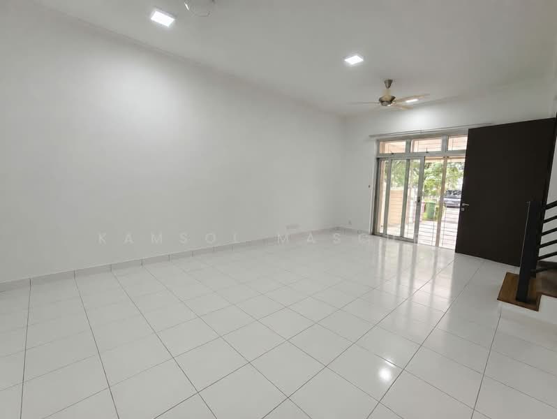 Rumah Teres untuk Dijual di Putrajaya (Putrajaya) - Kamsol Mascuri - Living Room - PropertyGuru.com.my