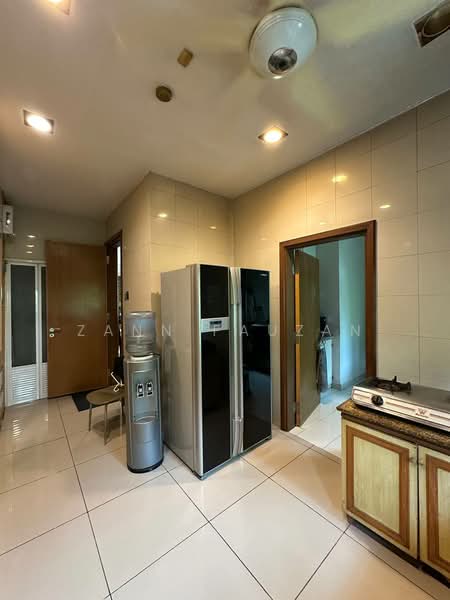 Bungalow for Sale in Bukit Tunku (Kenny Hills) (Kuala Lumpur) - Zann Fauzan - Kitchen - PropertyGuru.com.my