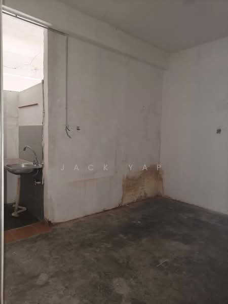 Shop / Office for Rent in Rawang (Selangor) - Jack Yap - Interior - PropertyGuru.com.my