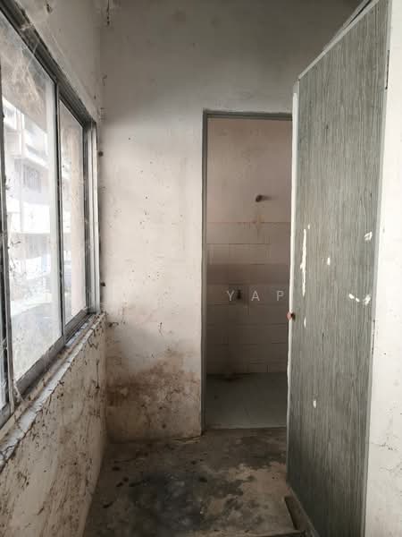 Shop / Office for Rent in Rawang (Selangor) - Jack Yap - Interior - PropertyGuru.com.my