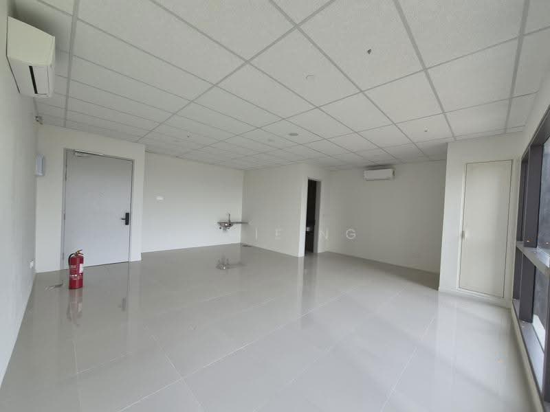 Service Residence for Sale at Edelweiss @ Tropicana Gardens - Annie Ng - Interior - PropertyGuru.com.my