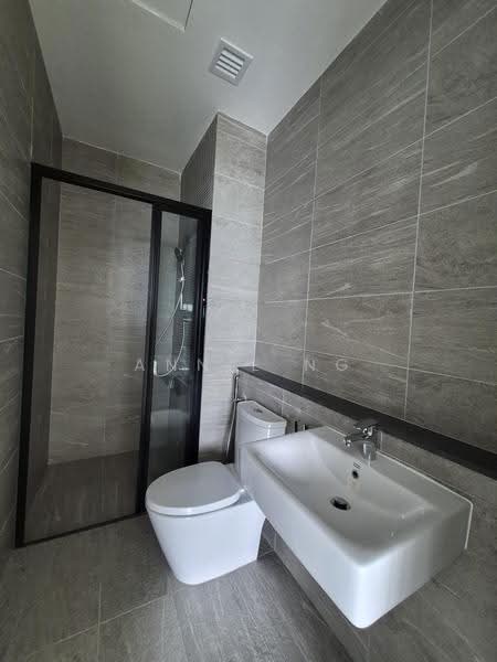 Service Residence for Sale at Edelweiss @ Tropicana Gardens - Annie Ng - Bathroom - PropertyGuru.com.my