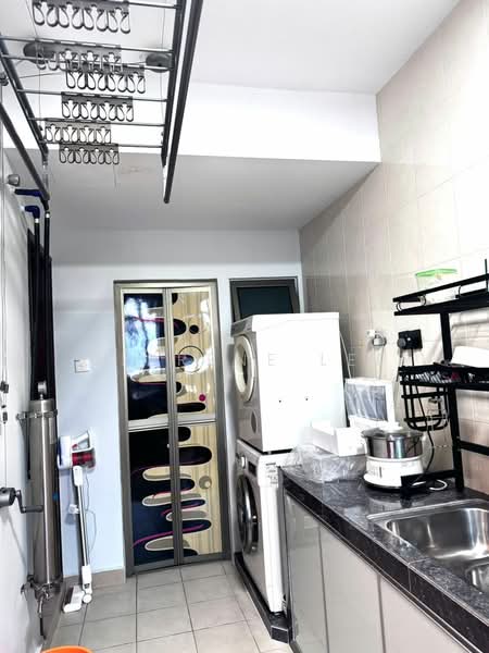 Pangsapuri untuk Dijual di Molek Pine 2 - Shirene Lee - PropertyGuru.com.my