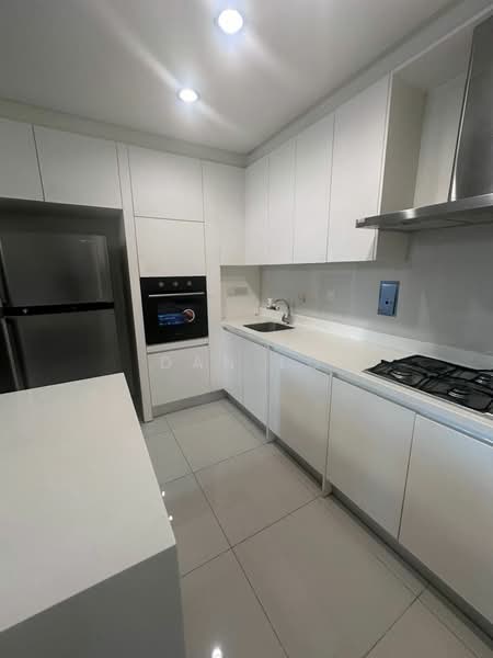 Service Residence for Rent at Hampshire Place - Dan Lo - Kitchen - PropertyGuru.com.my