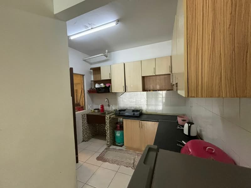 Kondominium untuk Dijual di Cova Villa - Ken Lai - PropertyGuru.com.my