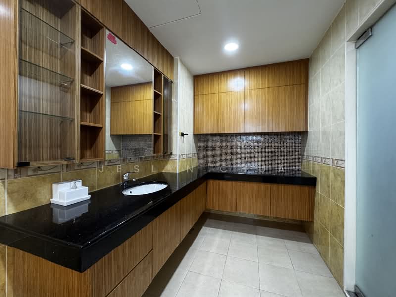 Rumah Teres 2.5 Tingkat untuk Dijual di Usj 1 (Subang Jaya) - Jeslyn Chua - Bathroom - PropertyGuru.com.my