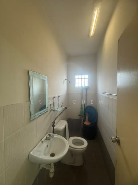 Apartment for Rent at Mesra Villa - Eson Chew - Bathroom - PropertyGuru.com.my