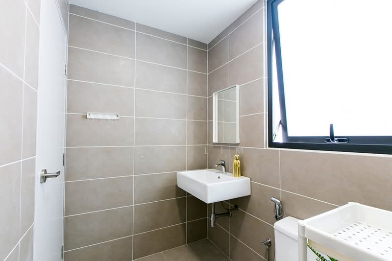 Service Residence for Rent at D'sara Sentral - Sky Lim - Bathroom - PropertyGuru.com.my
