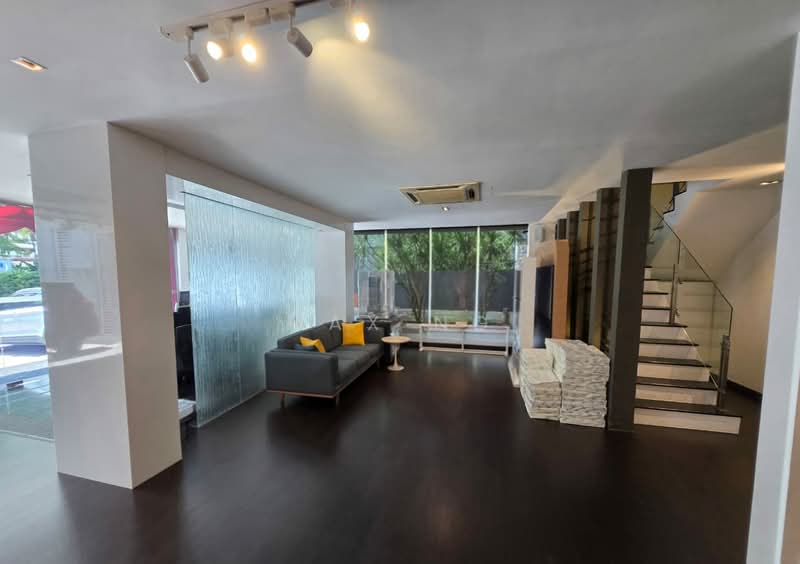 Shop / Office for Rent in Jelutong (Penang) - Max Ng - Living Room - PropertyGuru.com.my