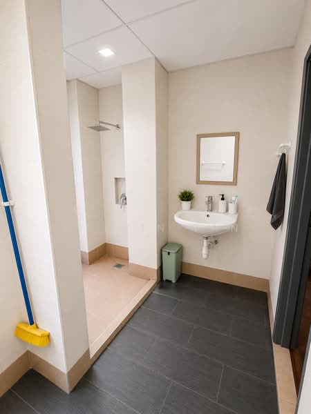 Rumah Teres 2.5 Tingkat untuk Dijual di Bukit Wangsamas (Setiawangsa) - Calvin Tan - Bathroom - PropertyGuru.com.my