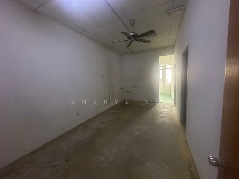 Shop / Office for Sale in Taman Lestari Perdana (Seri Kembangan) - Sheryl Ng - PropertyGuru.com.my