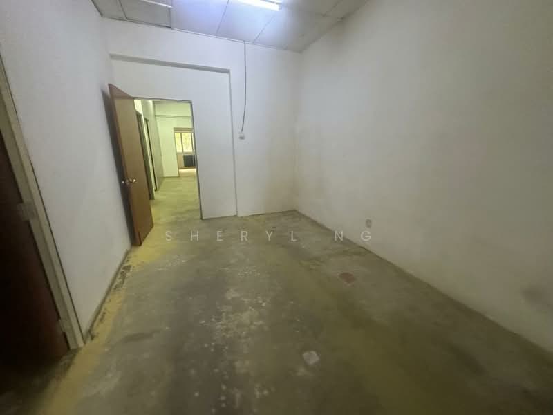 Shop / Office for Sale in Taman Lestari Perdana (Seri Kembangan) - Sheryl Ng - PropertyGuru.com.my