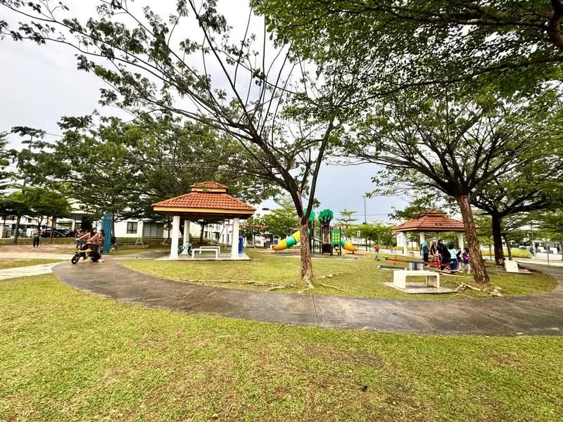 Rumah Bandar untuk Dijual di Semenyih (Selangor) - Azli Ibrahim - Exterior - PropertyGuru.com.my