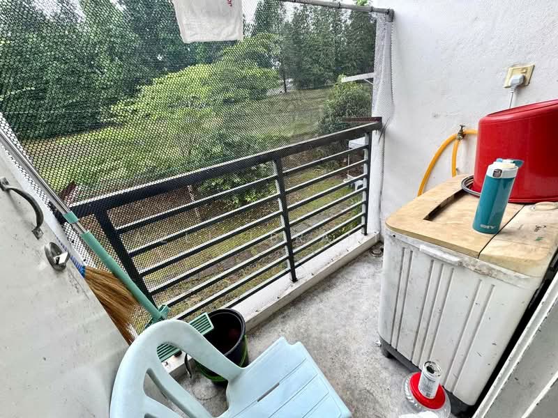Rumah Bandar untuk Dijual di Semenyih (Selangor) - Azli Ibrahim - Balcony - PropertyGuru.com.my