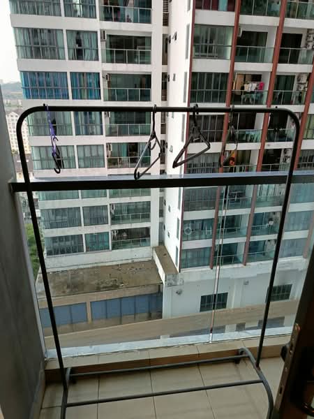 Servis Apartment untuk Disewa di Symphony Tower (Menara Simfoni) - LG Teoh - Balcony - PropertyGuru.com.my