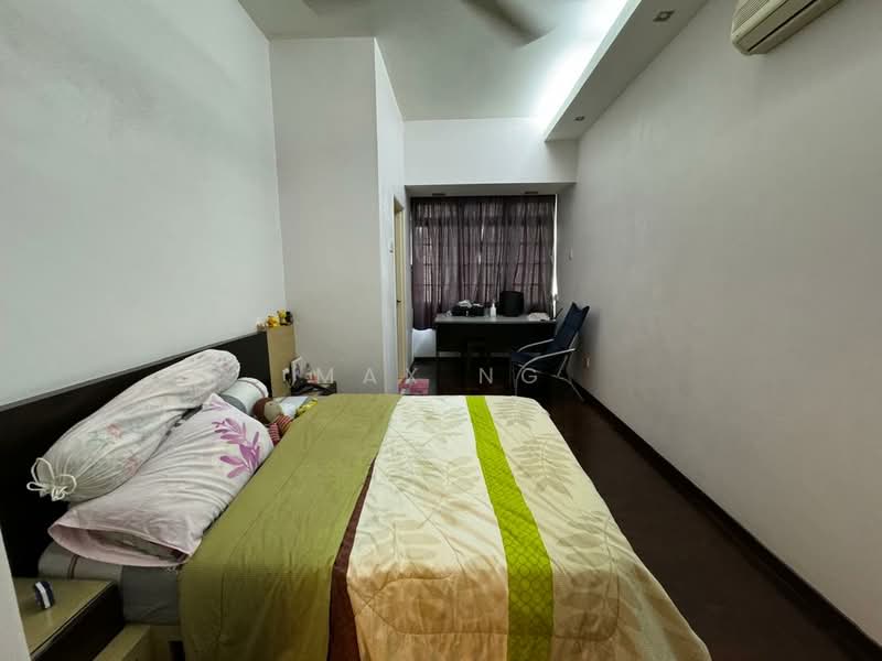 3-storey Terraced House for Sale in Tanjung Bungah (Penang) - Max Ng - Bedroom - PropertyGuru.com.my