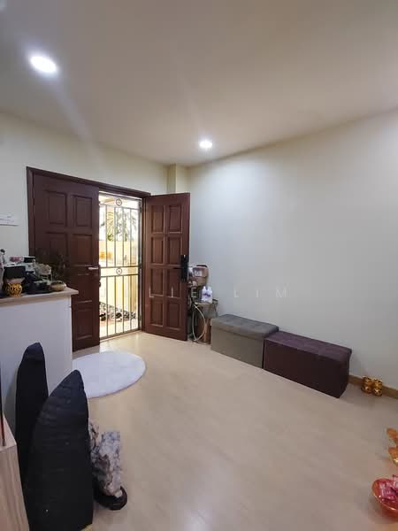 Rumah Teres 2-Tingkat untuk Dijual di Bandar Baru Sungai Long (Kajang) - Julie Lim - PropertyGuru.com.my