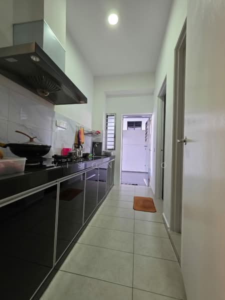 Cluster House for Sale in Iskandar Puteri (Nusajaya) (Johor) - Vison Foo - Kitchen - PropertyGuru.com.my
