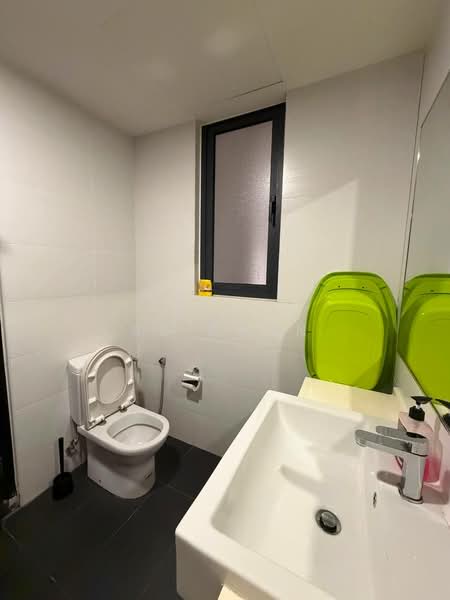 Pangsapuri untuk Disewa di V@SUMMERPLACE - SJ CHAN - Bathroom - PropertyGuru.com.my
